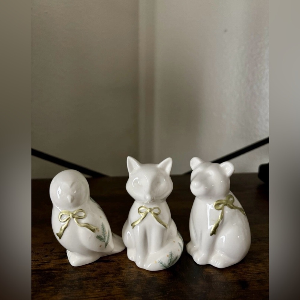 White Ceramic Animal Figurines with Gold Bows - Decorative Home Accents